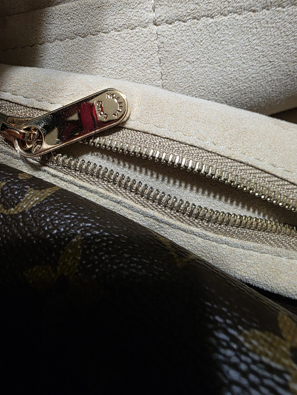 Louis Vuitton Monogram Canvas Shoulder Bag in Brown - Picture 8 of 15